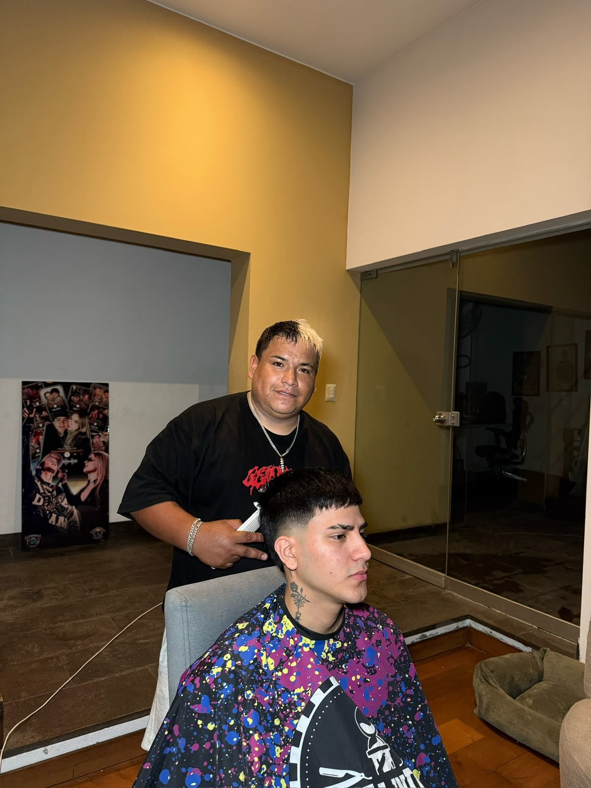 Portada de Galindo barbershop